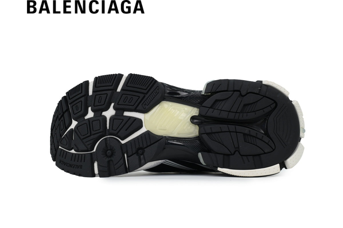 Balenciaga Runner men's shoes women sneakers Black And White