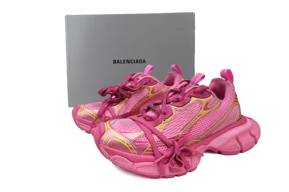 Balenciaga 3XL men's shoes Track Sneaker ¨C Low-Top Chunky Sole balenciaga runners Red
