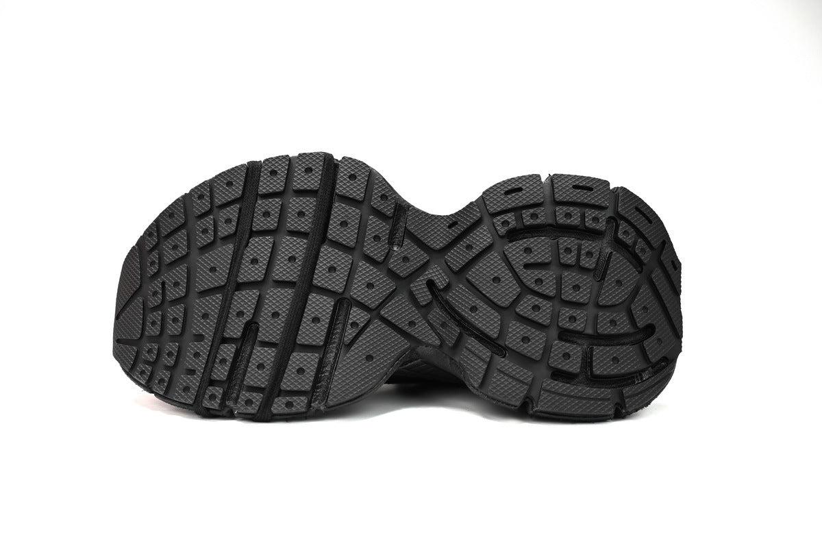 Balenciaga men's shoes Track 3XL Sneaker ¨C Low-Top Chunky Sole  balenciaga runners black