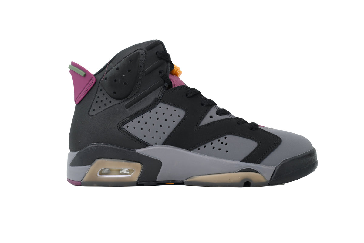 Nike Air Jordan 6 ¨C Retro High-Top Basketball Sneakers