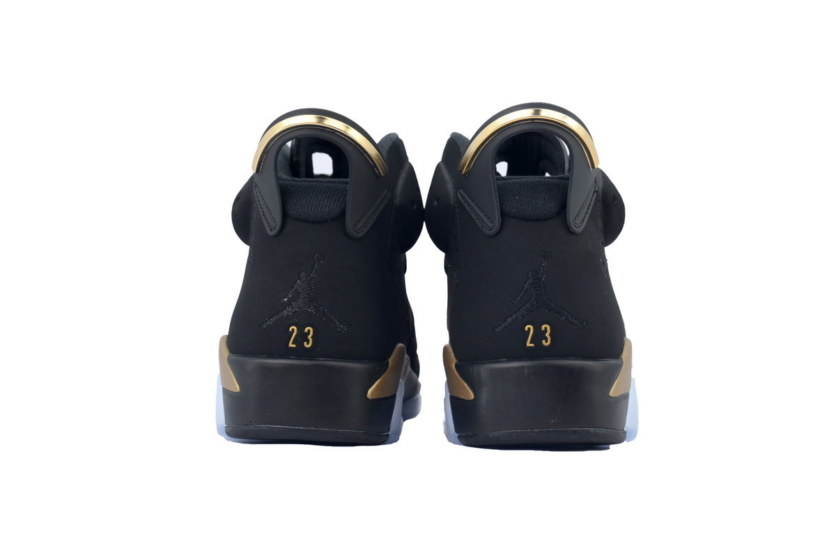 Nike Air Jordan 6 ¨C Retro High-Top Basketball Sneakers