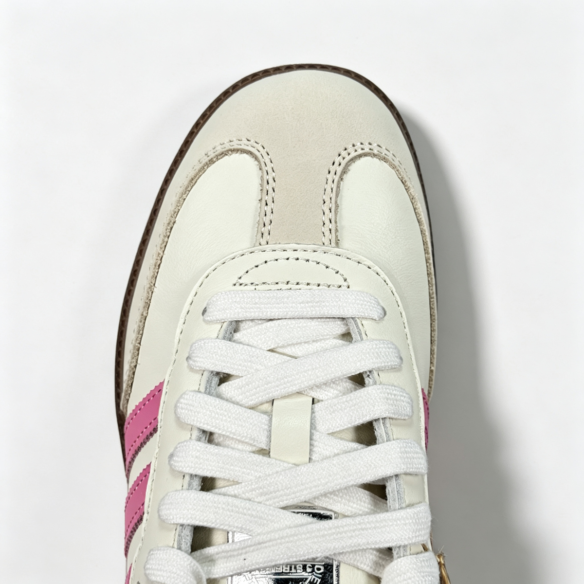 adidas samba  women's shoes  men's samba sneakers adidas sambaOG ¨C Women's Off-White / Sandy Pink / Gum