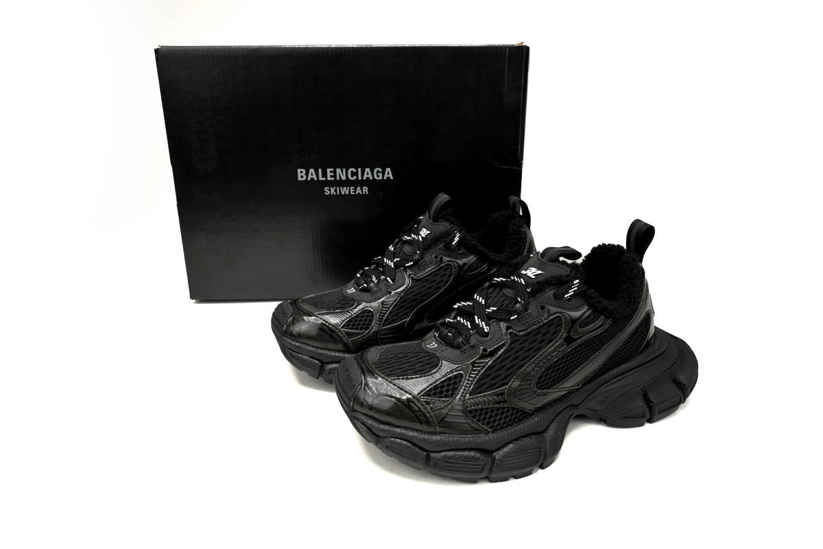 Balenciaga 3XL men's shoes Track Sneaker ¨C Low-Top Chunky Sole balenciaga runners black