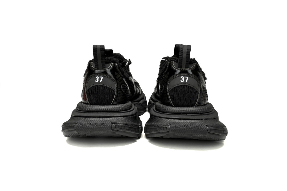 Balenciaga 3XL men's shoes Track Sneaker ¨C Low-Top Chunky Sole balenciaga runners black